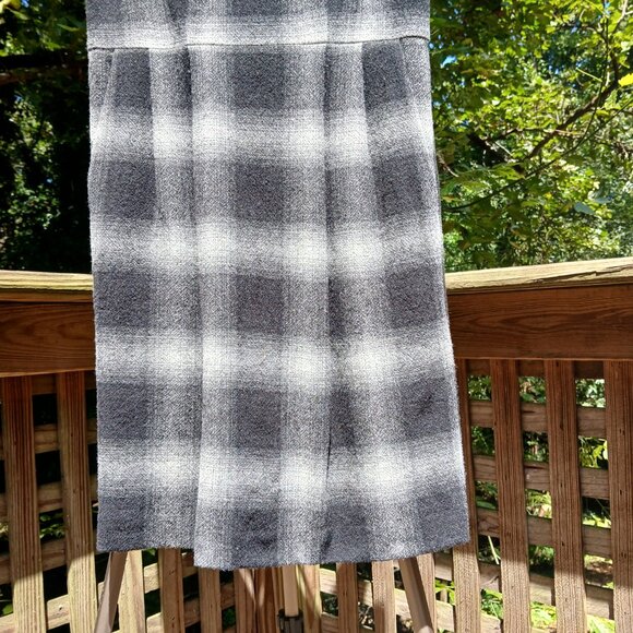 Ann Taylor Loft Petites Gray & Black Plaid Wool Ruffle Beck Sheath Dress Sz 2P - Picture 4 of 8